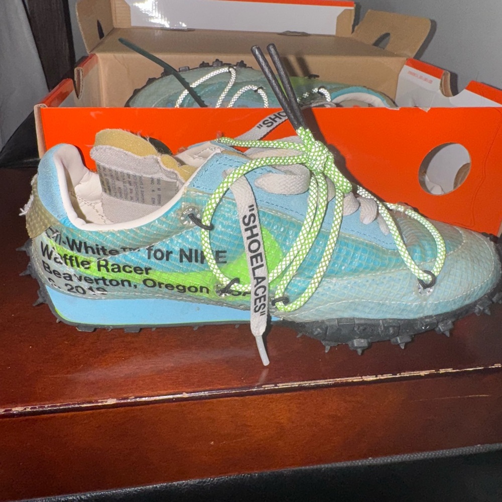 Off white W Waffle Racer - Picture 2 of 4